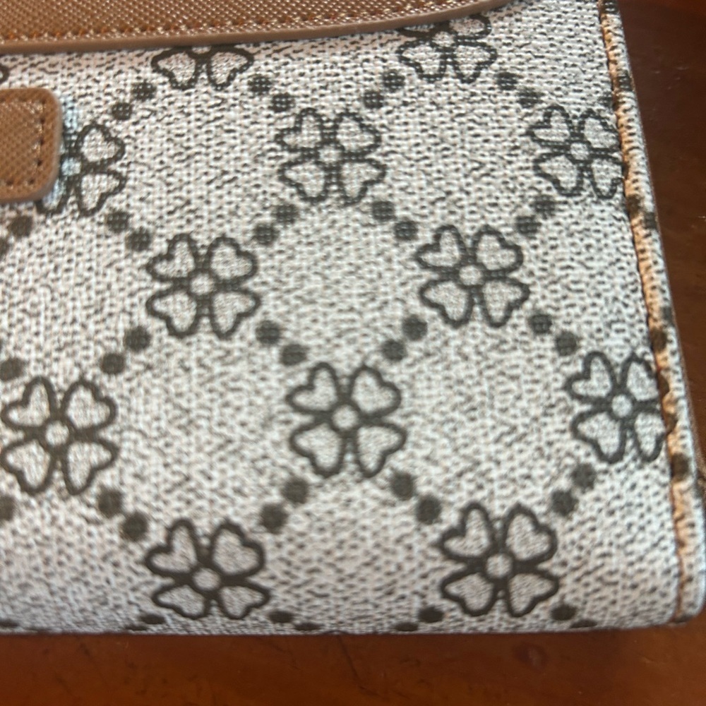 NWT Amy Miller Designer Signature Series‎ Wallet - Picture 7 of 9